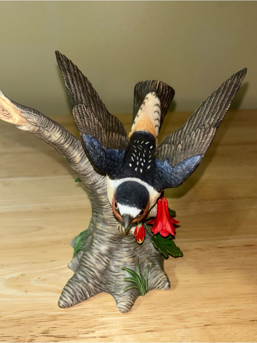 Lenox CLIFF SWALLOW Porcelain Bird Figurine 2000 Colorful Flowers - Picture 5 of 11